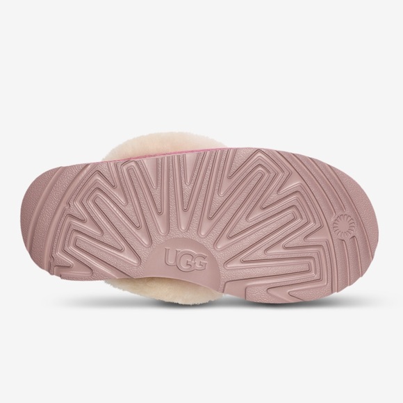 UGG big kids Cozy II Iridescent Stars Slippers - Picture 5 of 8